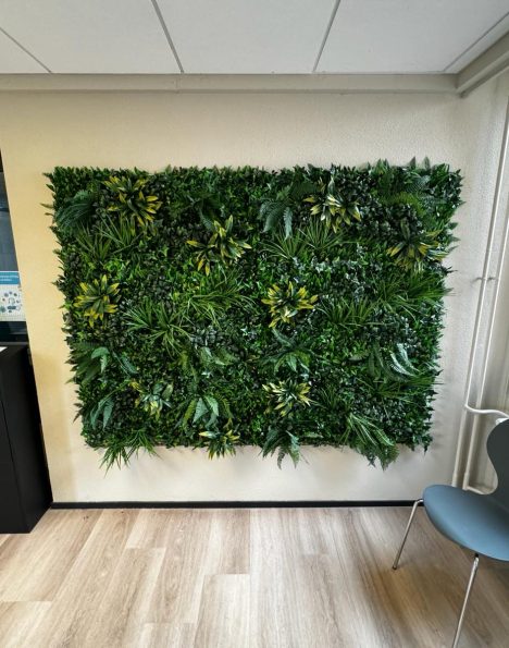 Kunststof plantenwand